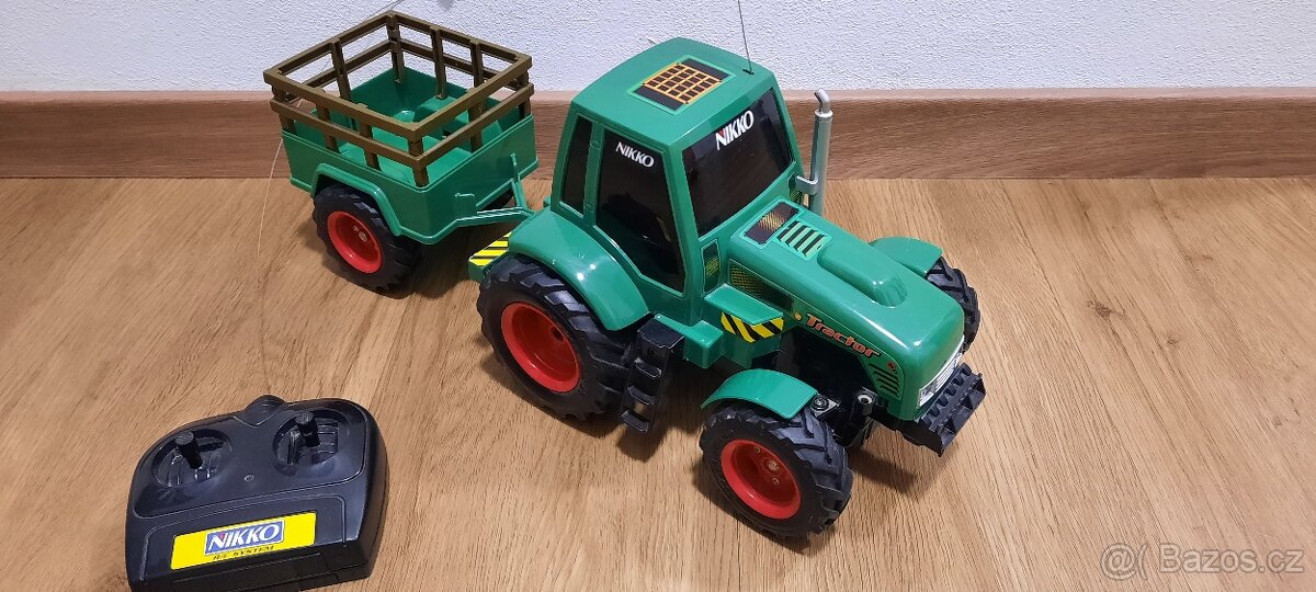 Rc traktor pro děti