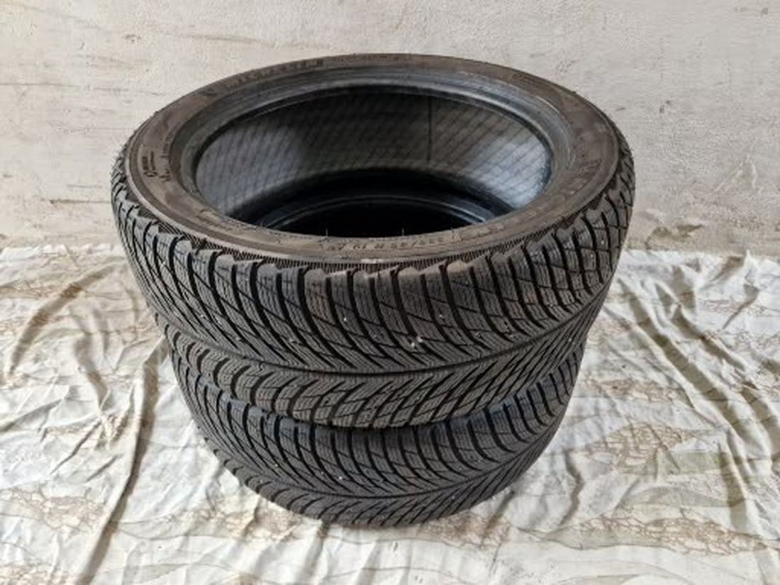 225/45 R19 96V zimní pneu Michelin 2ks