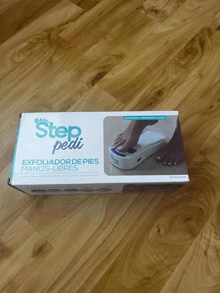 Elektrický pilník na chodidla - Step Pedi