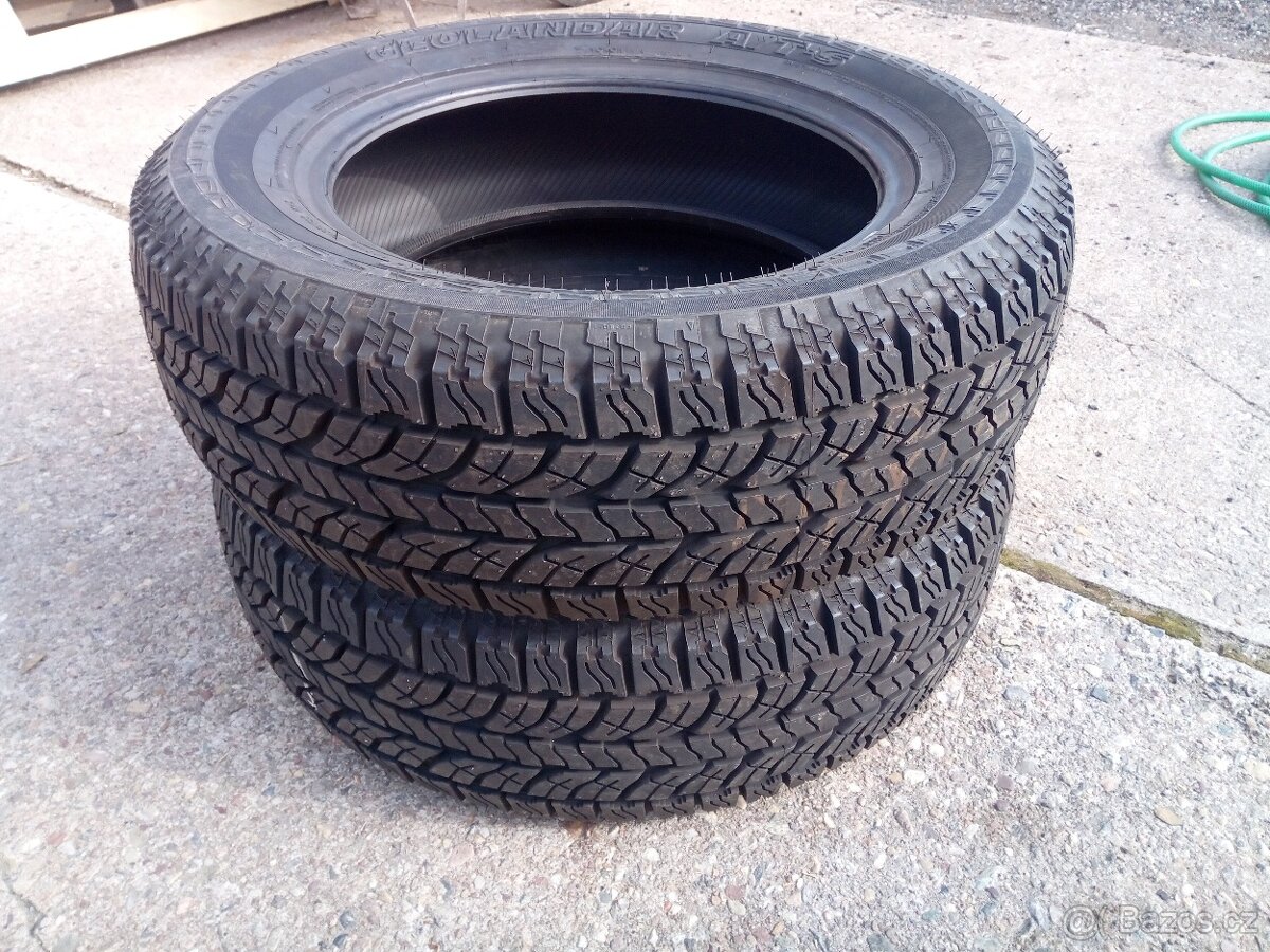 Prodám 2 ks letních pneu v rozměru 225/65 R 17