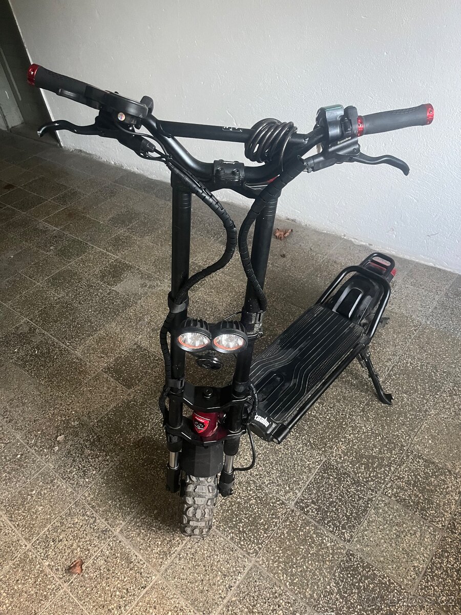 Prodám Kaabo Wolf Warrior 11