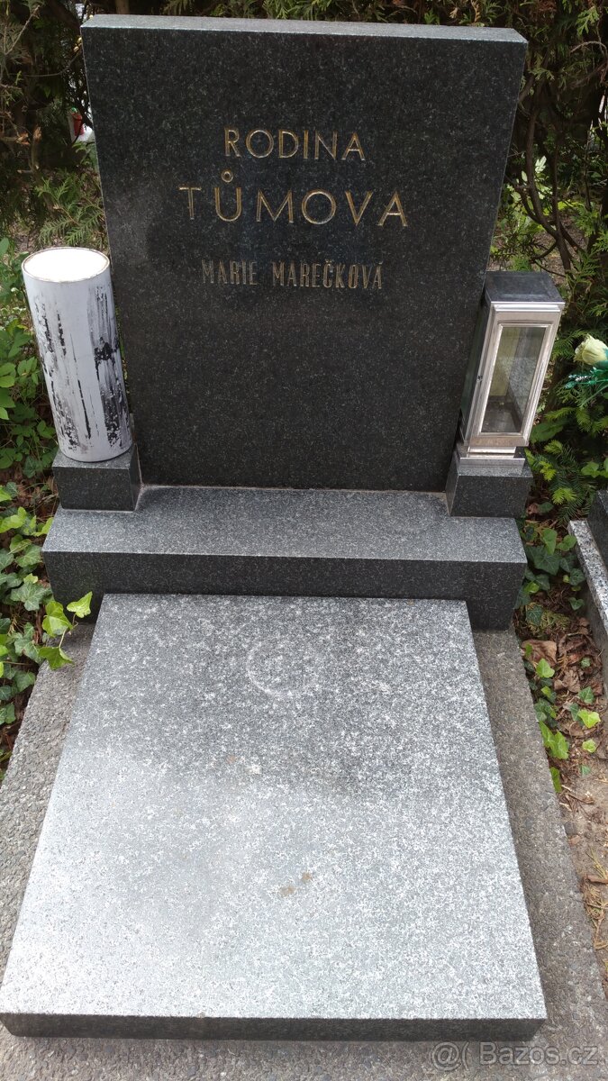 Urnový hrob