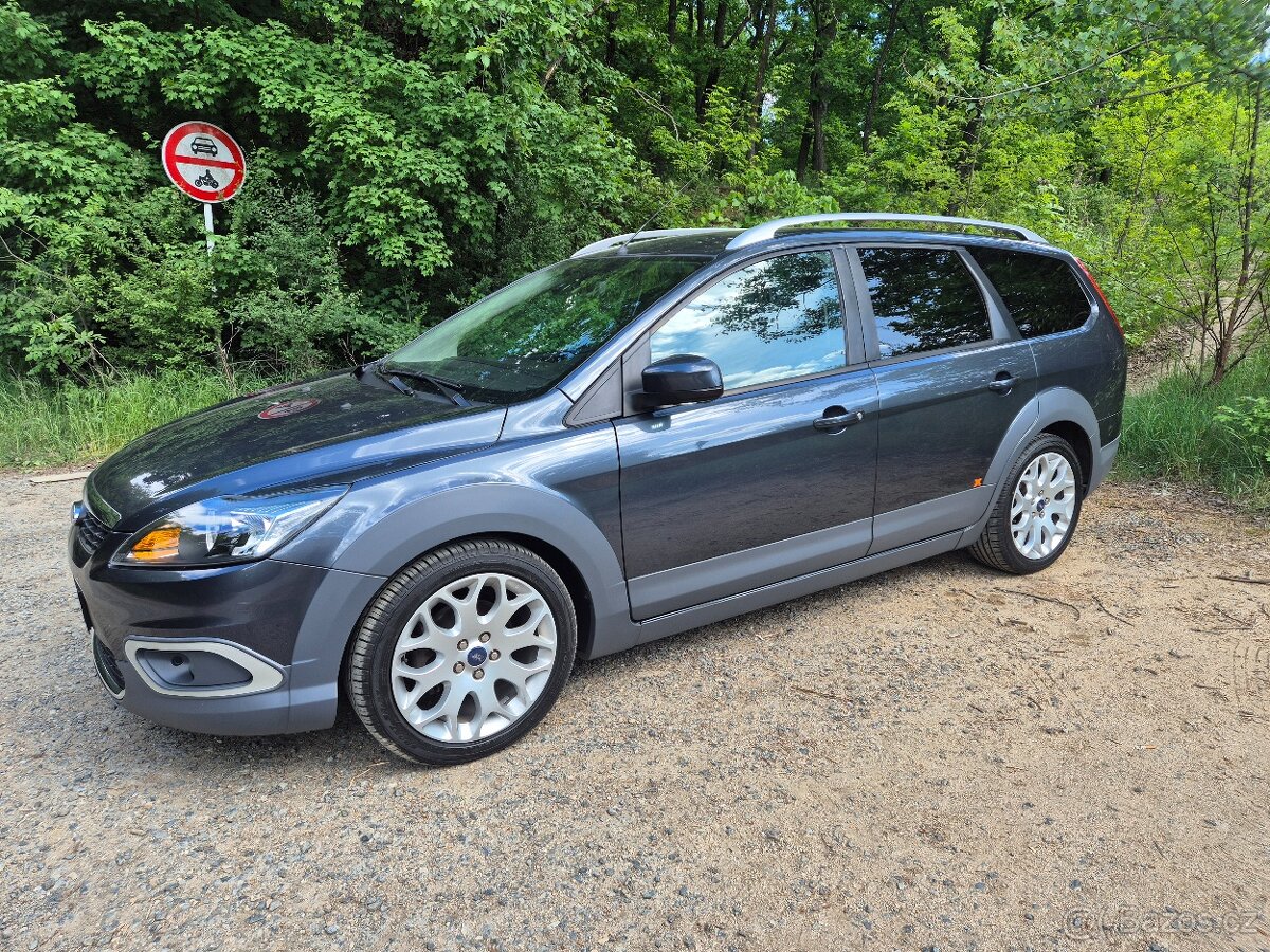 Ford Focus Combi 1.6 16v X ROAD