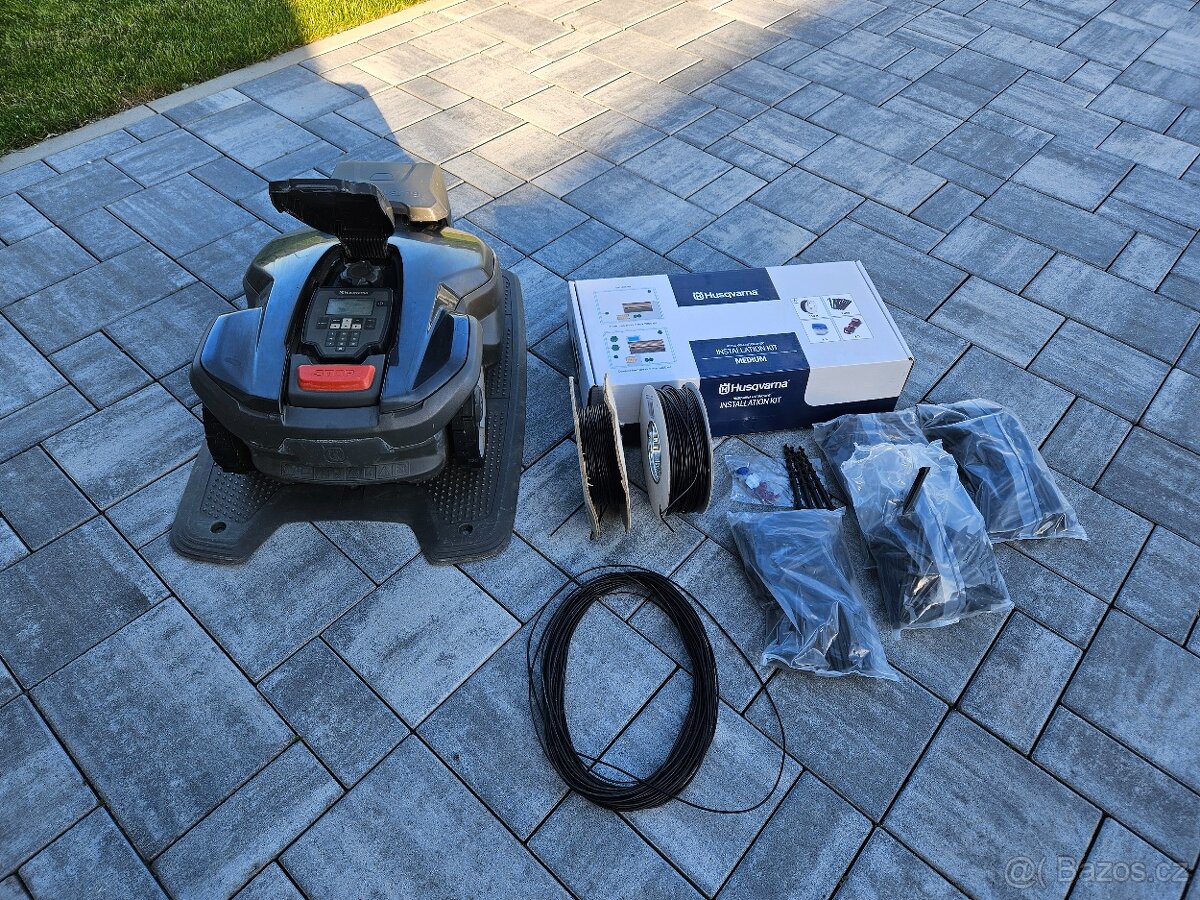 Husqvarna Automower 315 Mark 2 - 1 500 m² + instalační sada