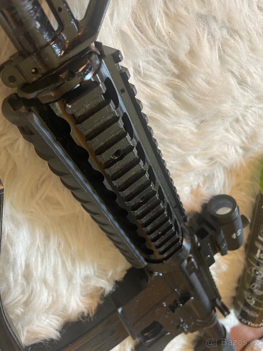 Airsoft M4 (BlowBack)