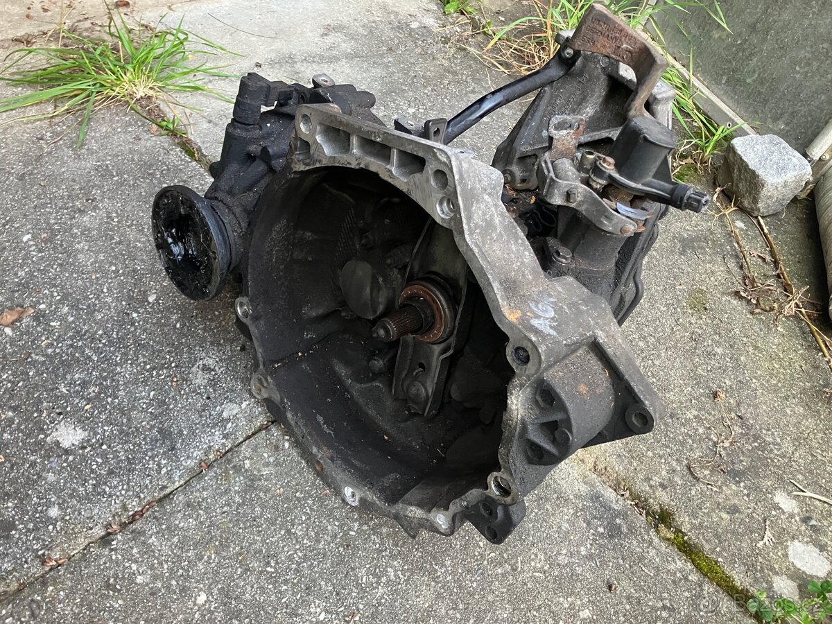 Převodovka VW Golf 4