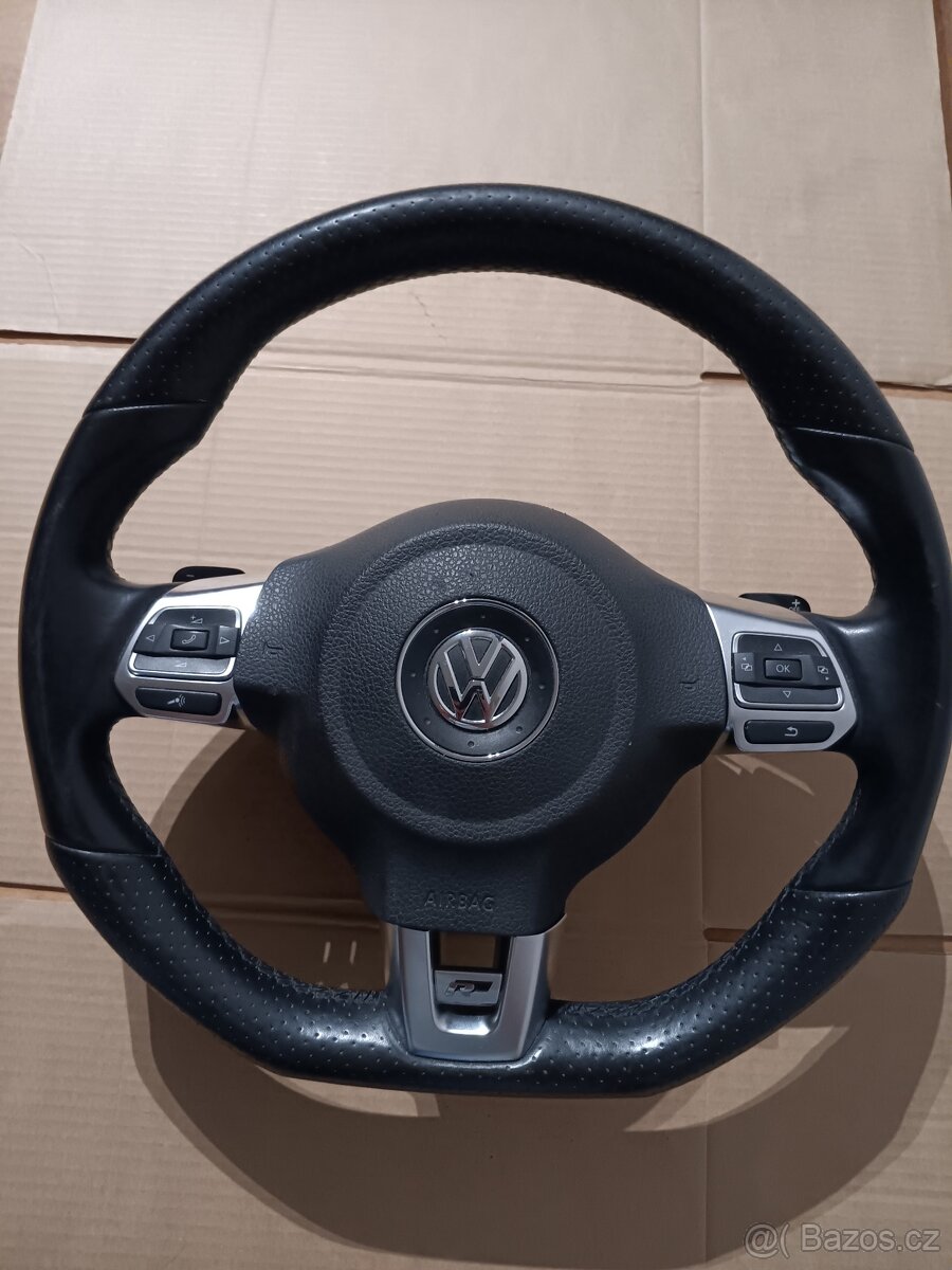 Volant R-line vw passat b7