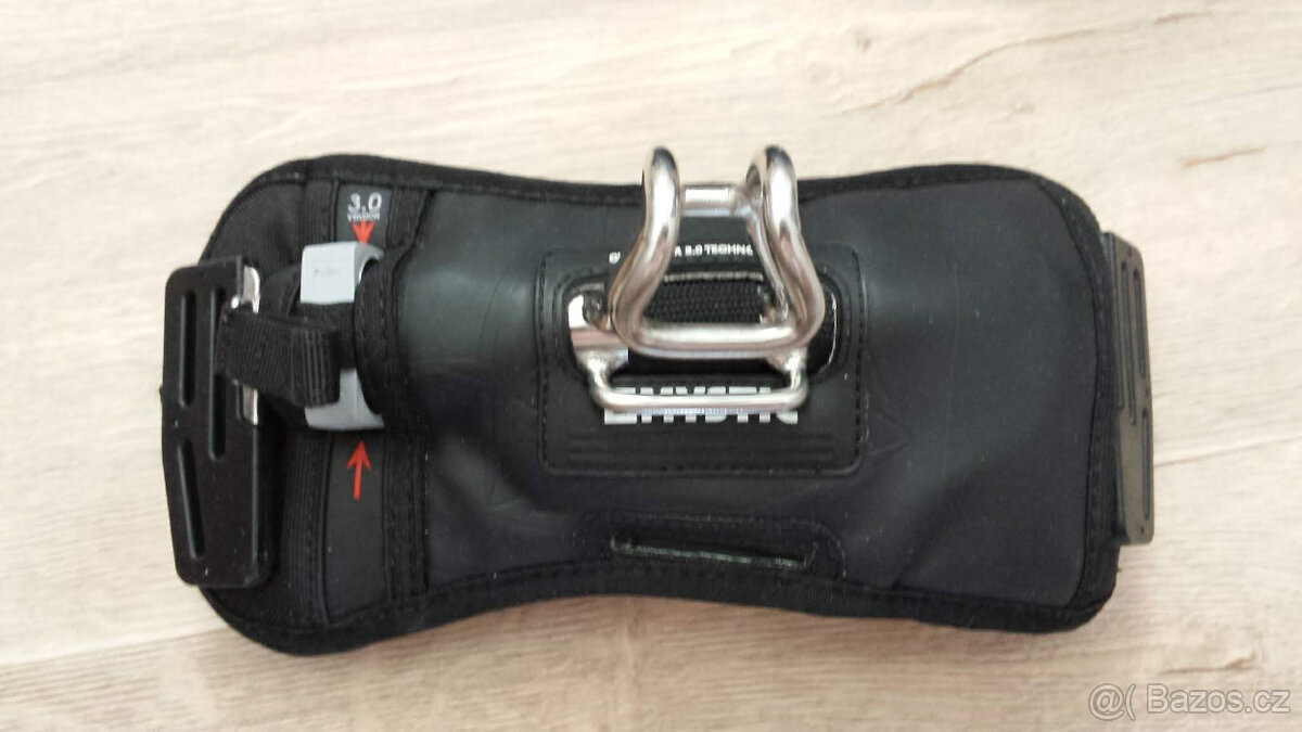 spreader bar, harness, trapez