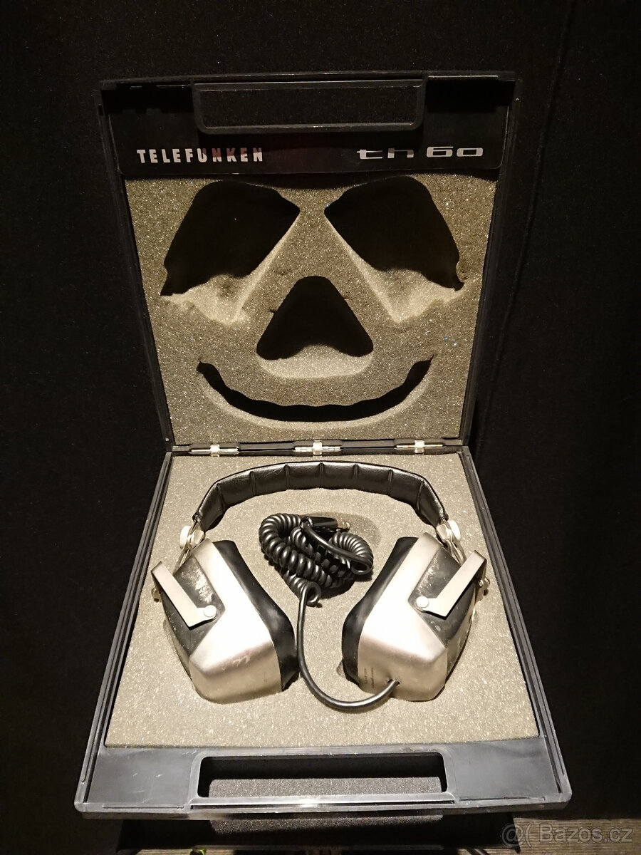 PRODÁNO Historická sluchátka Telefunken TH 60