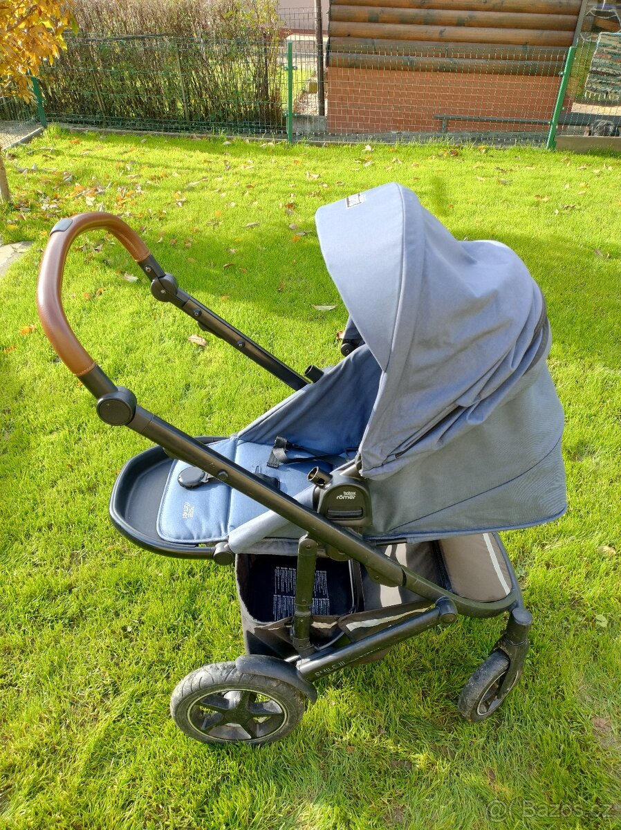 Sportovní kočárek Britax Römer Smile III i s hlublboku korbu