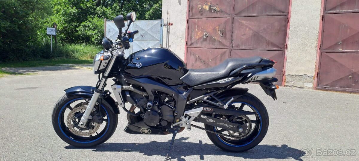YAMAHA FZ6N