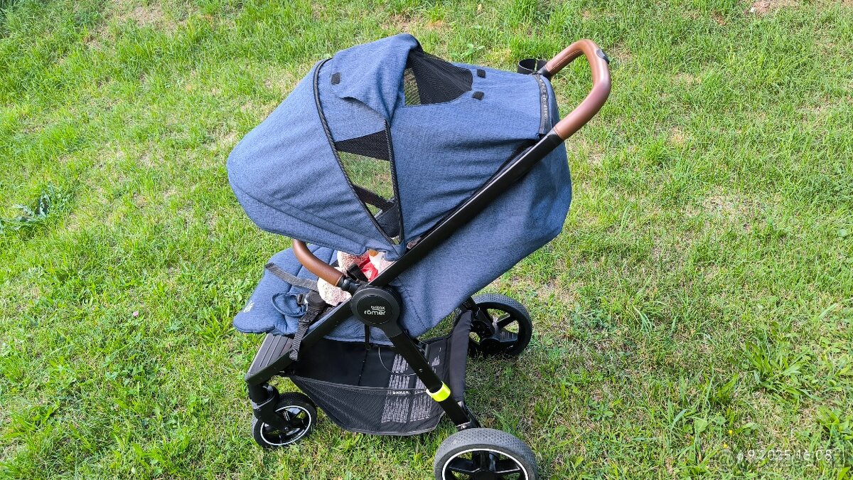 Sportovní kočárek Britax