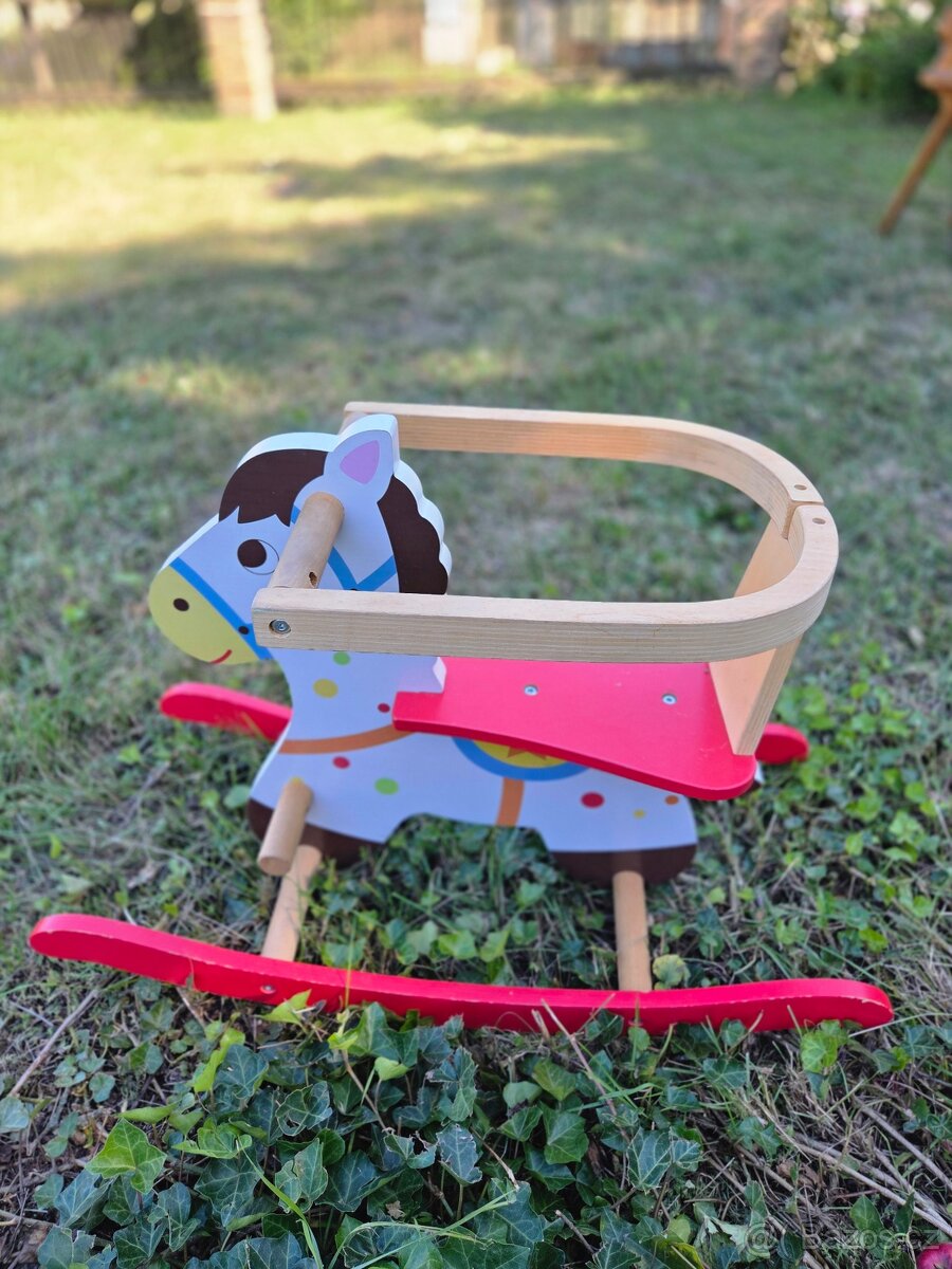 Playtive Junior aktivní houpací koník