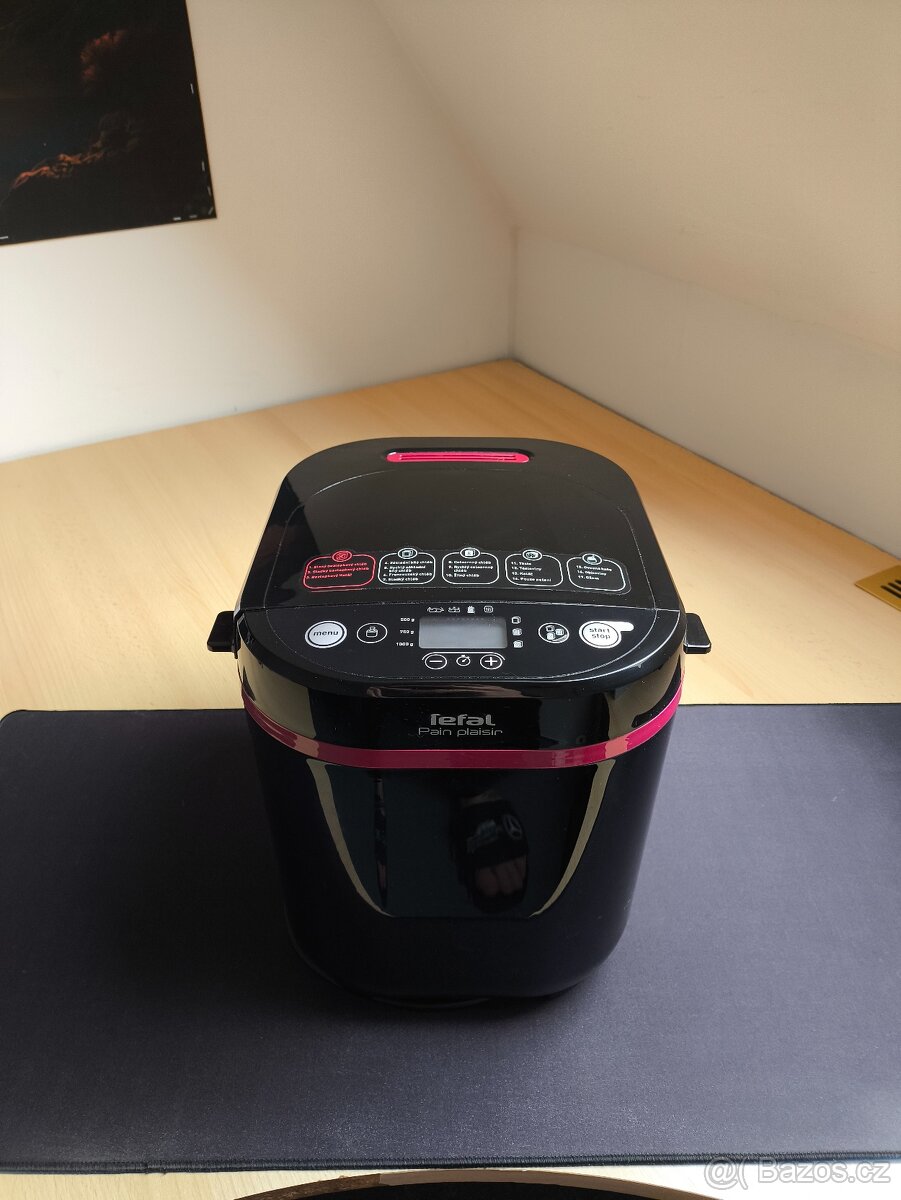 Domácí pekárna Tefal Nová