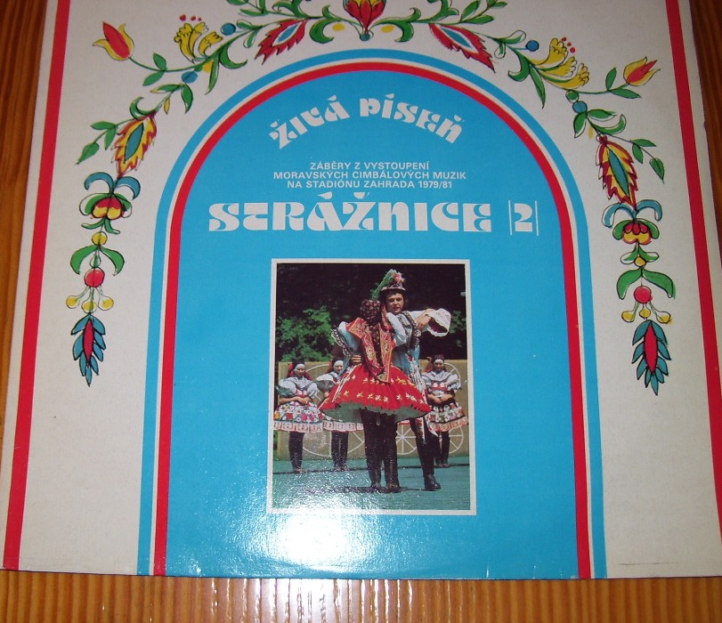LP deska Strážnice 2 - Živá píseň z r.1982/118/