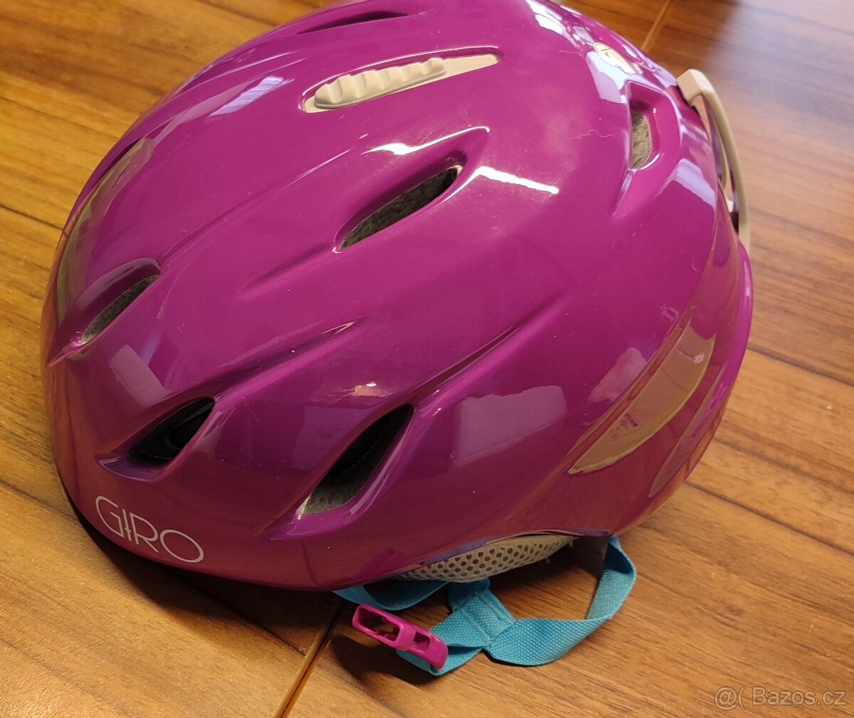 Dívčí přilba GIRO s jednorožcem , vel.S