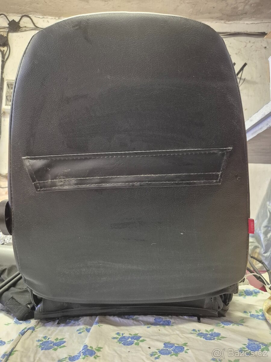 Sedačka Multicar M25