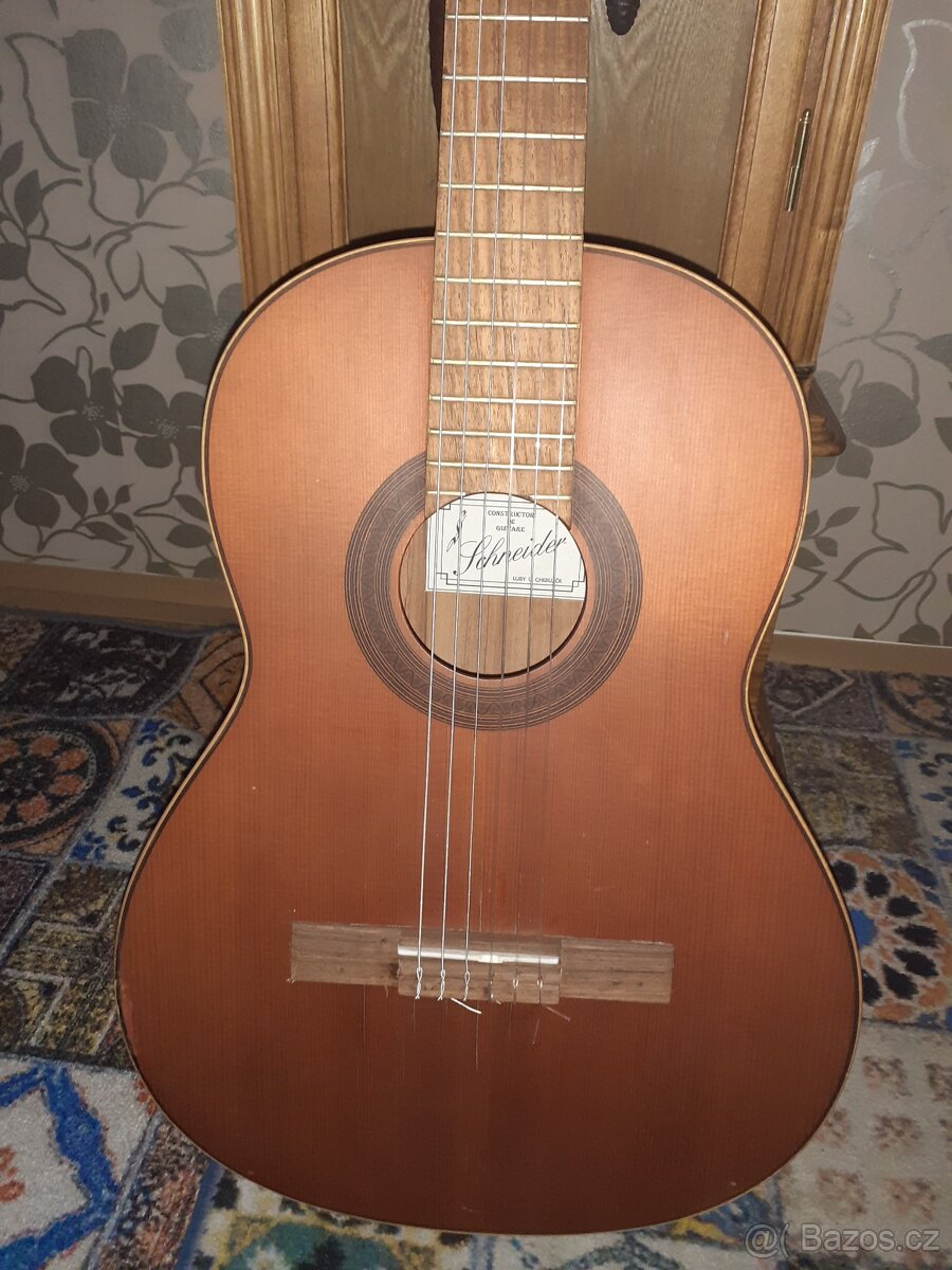 Kytara Schneider-1997 Classic 4/4