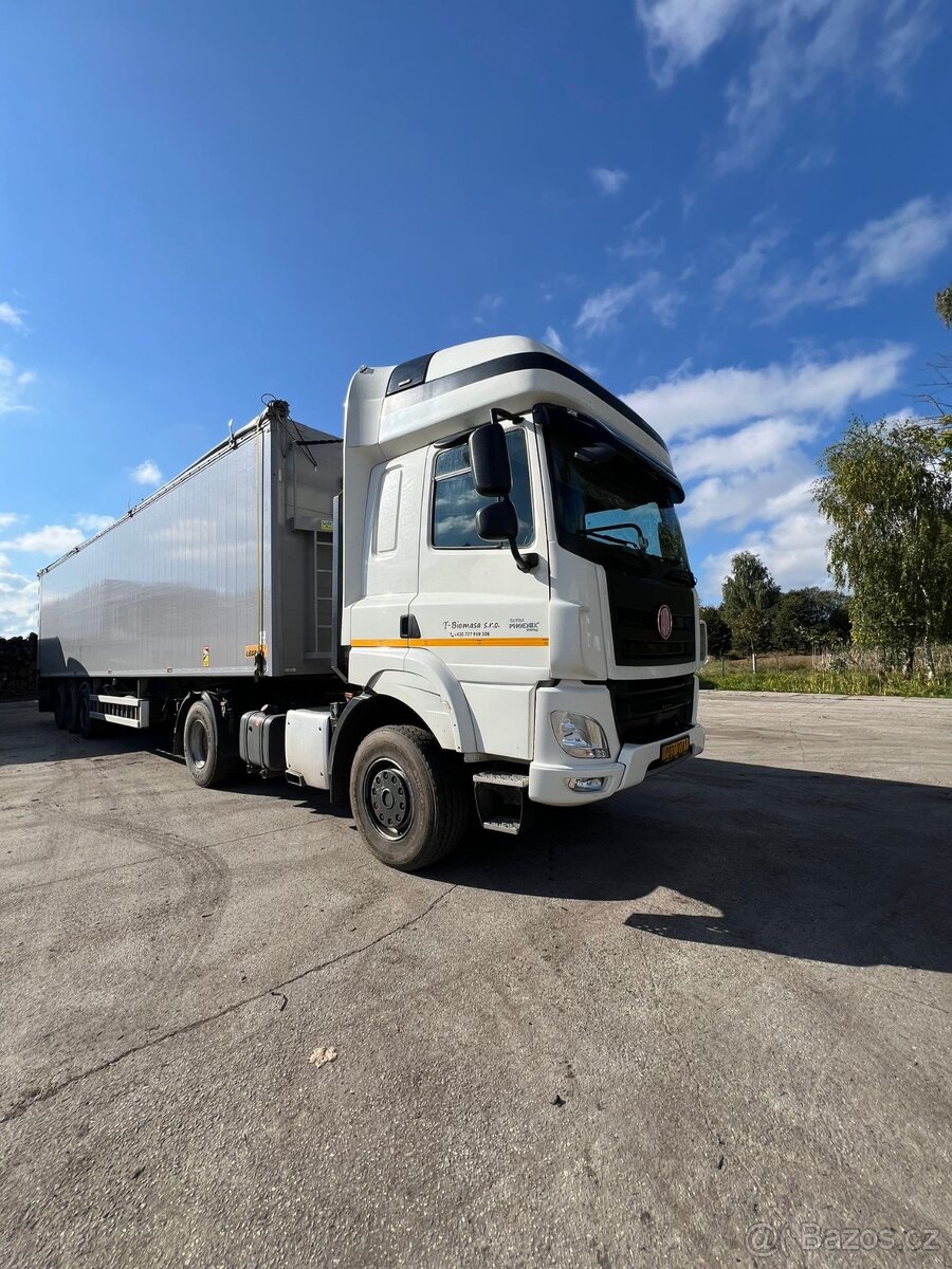 Tatra Phoenix 4x4 tahač – TOP STAV