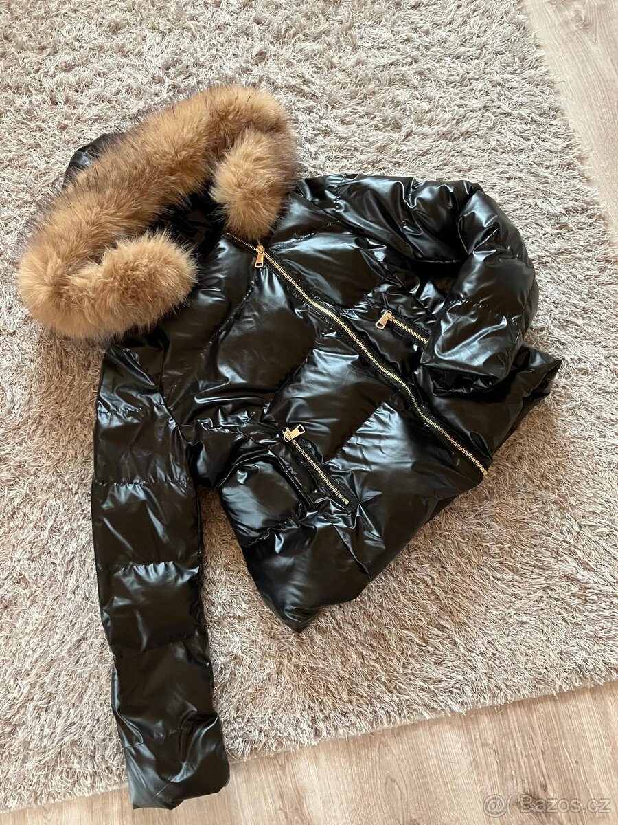 Krásná nová bunda