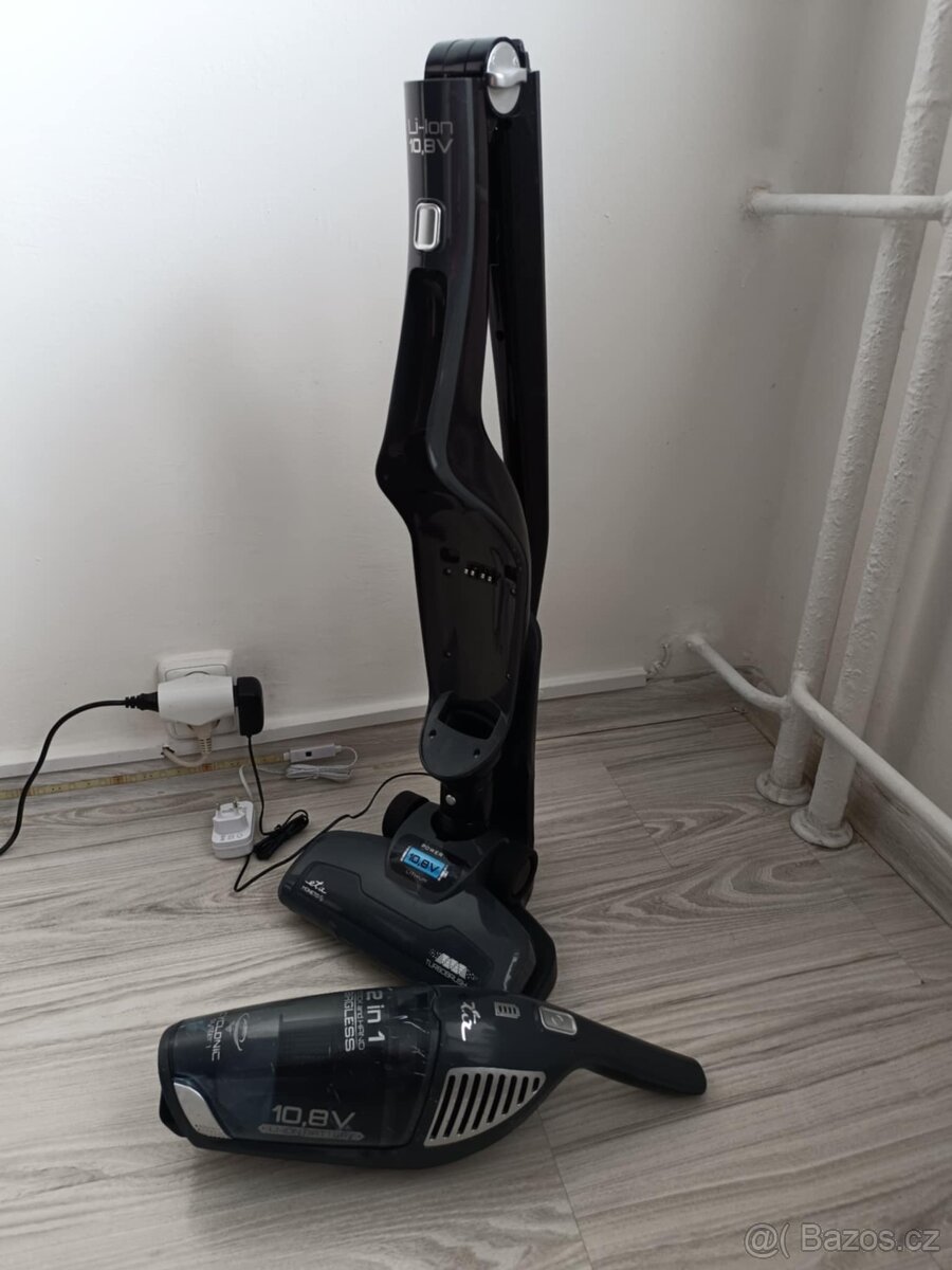 Tyčový vysavač ETA