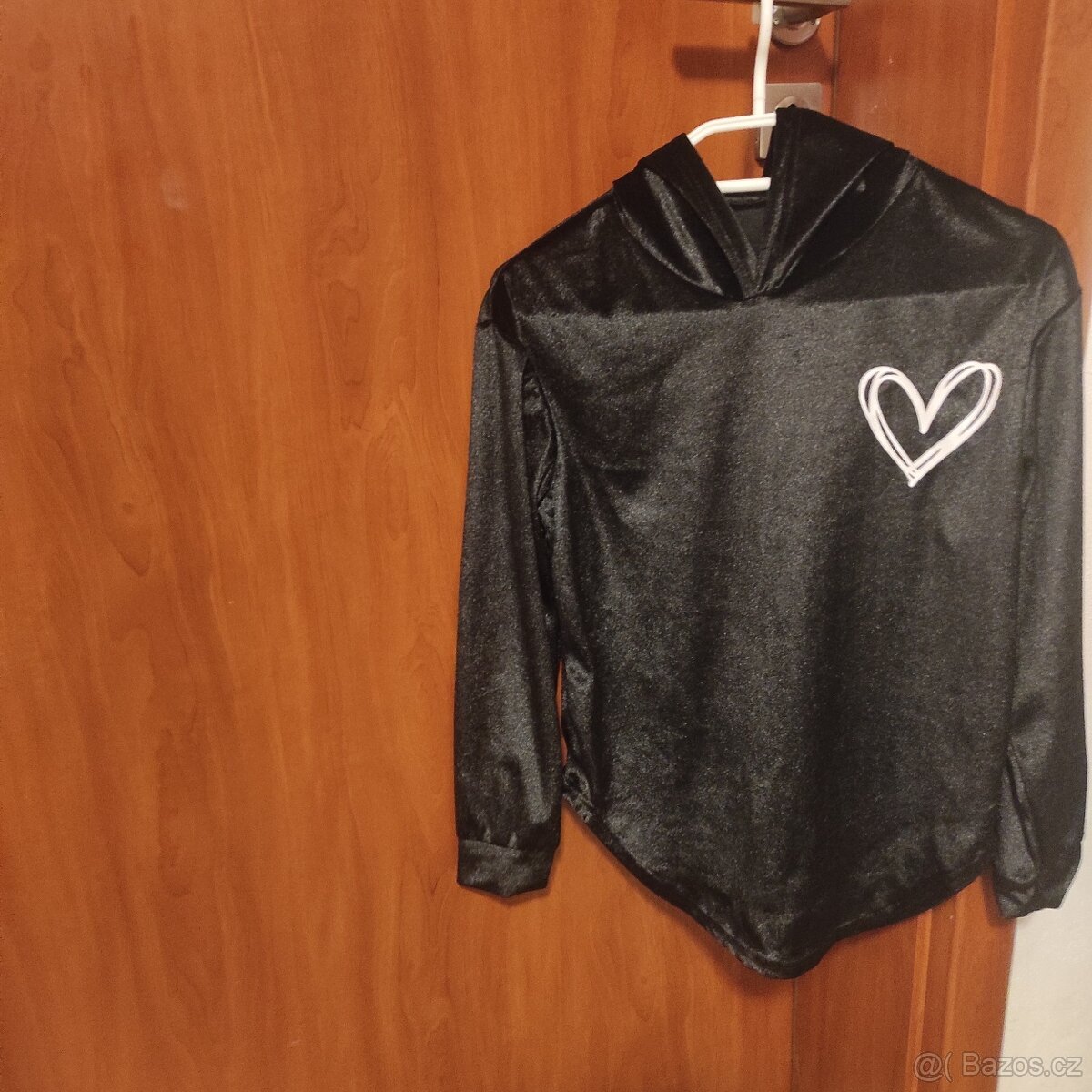 Mikina a tepláky vel. 146