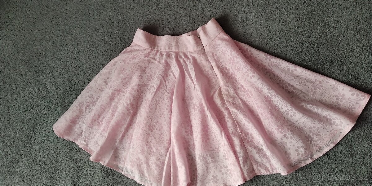 sukně, rifle do gumy