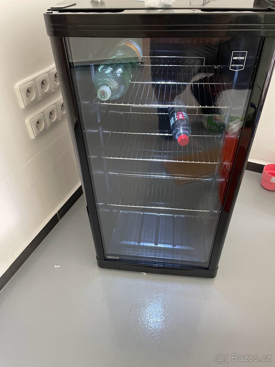 Minichladnička Metro GPC1088