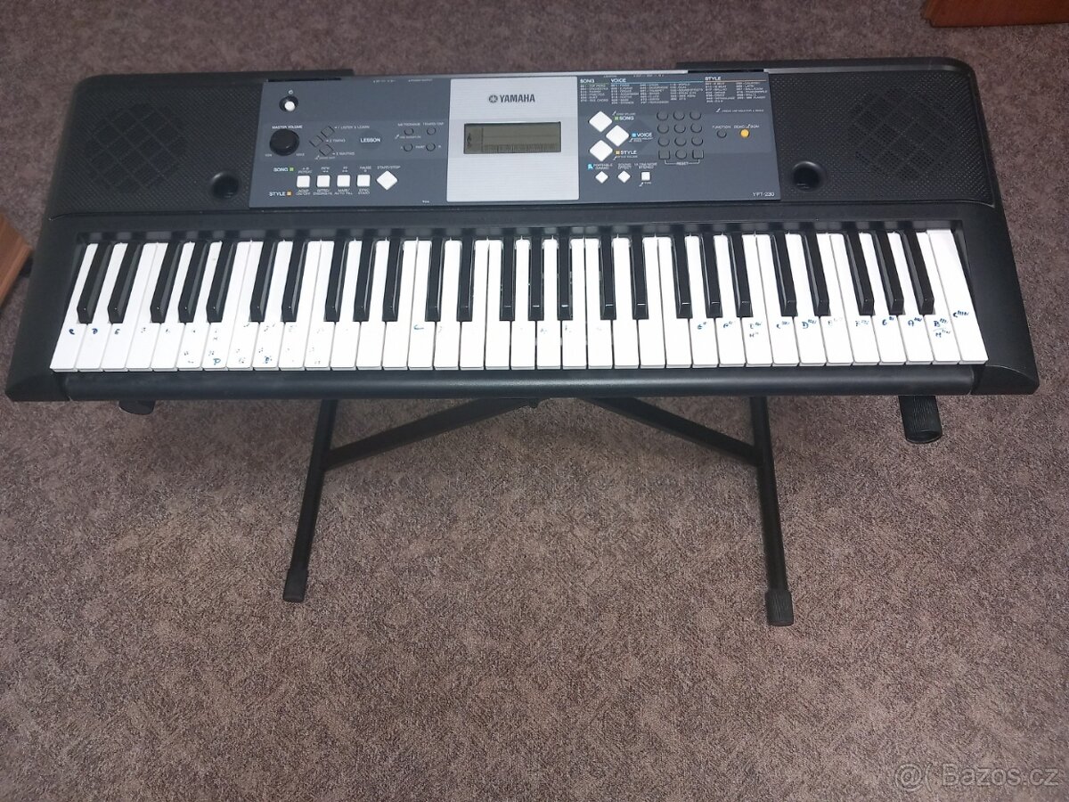 Klávesnice Yamaha řady YPT-230