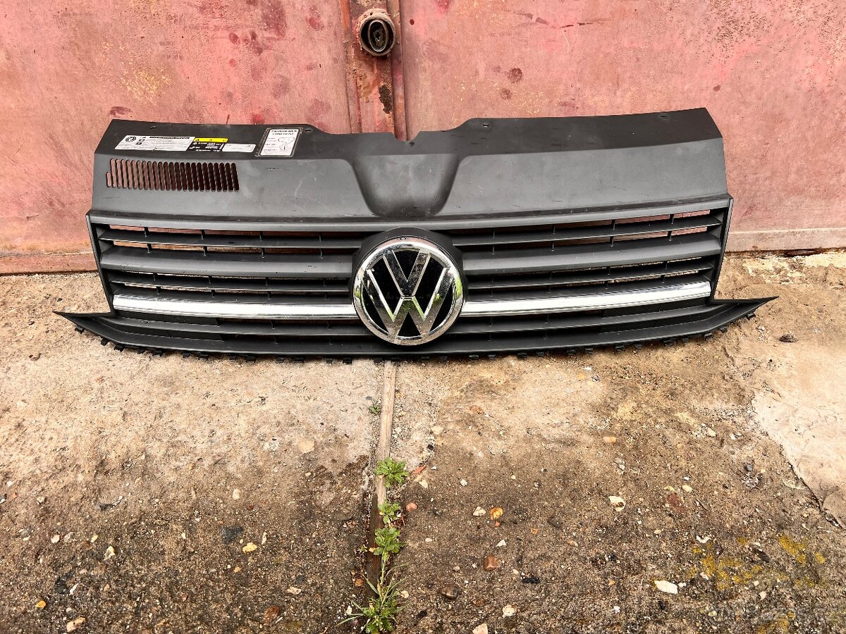 VW T6 maska mřížka