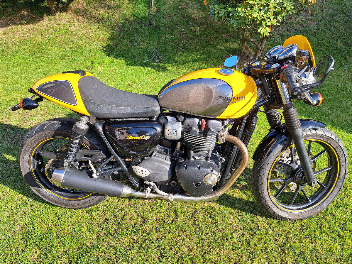 Triumph street cup 900