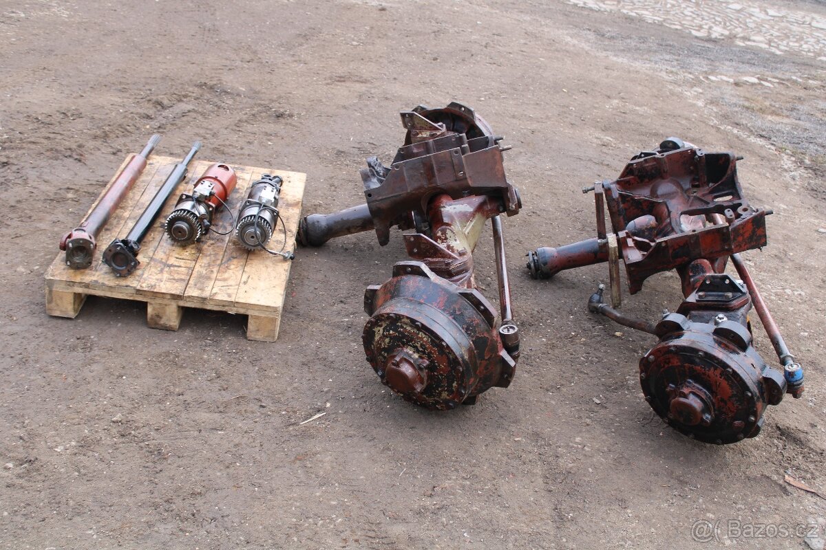 Zetor 12045 12145 16145 přední náprava spojka kardan