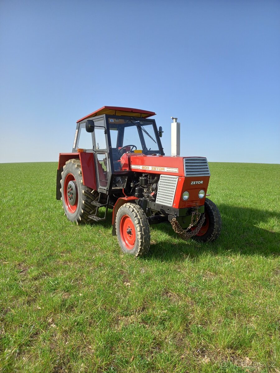 Zetor 8011