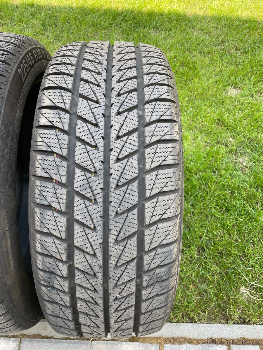 Zimní pneu Best Drive 225/45 R18