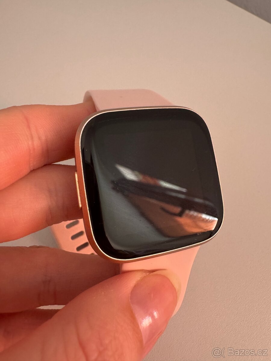 Fit Bit Versa 2