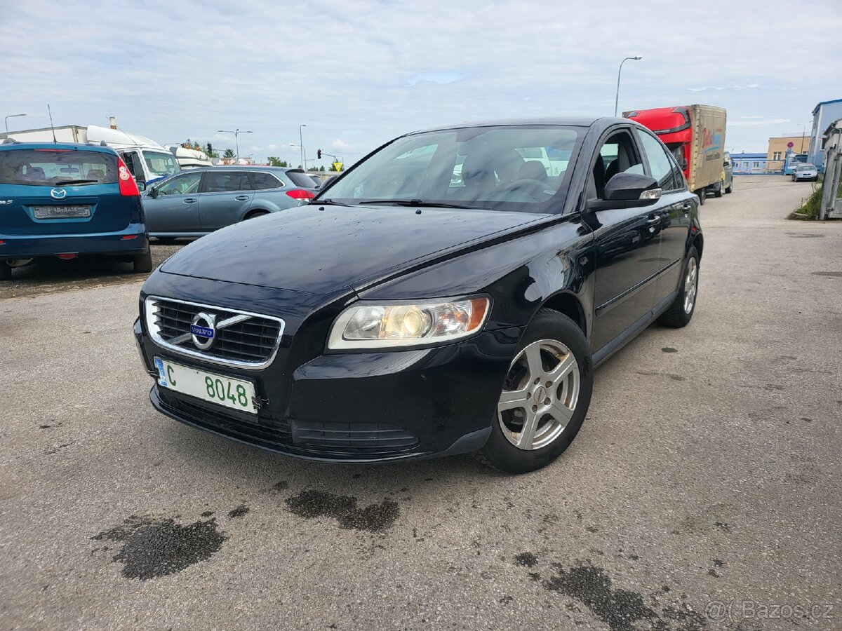 Volvo S40,1.6D,84kw,rok 2010,nová STK.