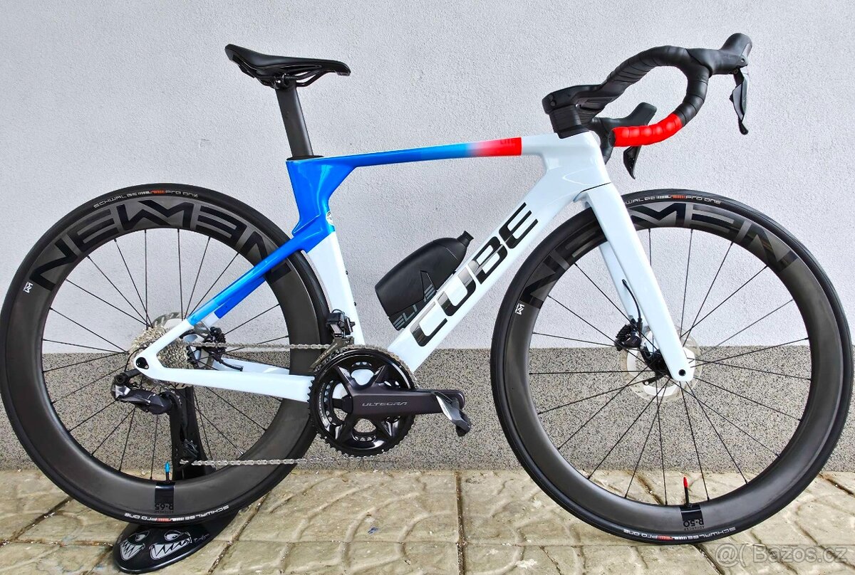 Silniční kolo Cube LITENING AERO C:68X Race Carbon 2024