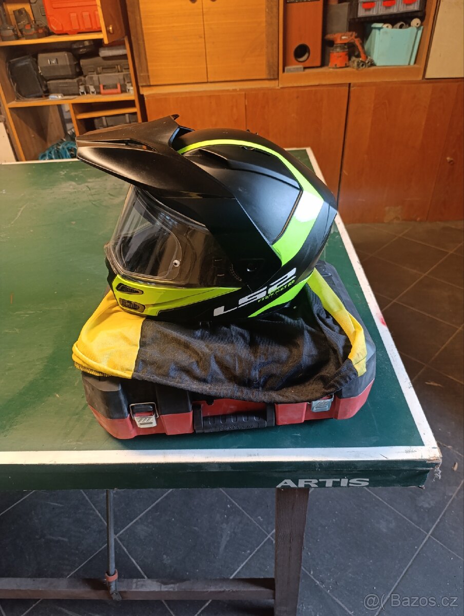 Přilba výklopná LS2