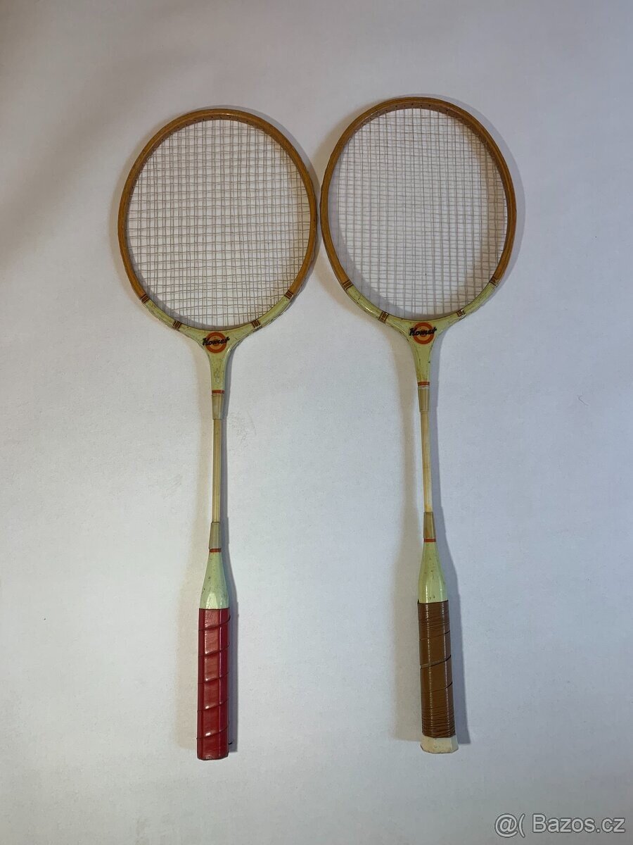 Badmintonové retro rakety Komet