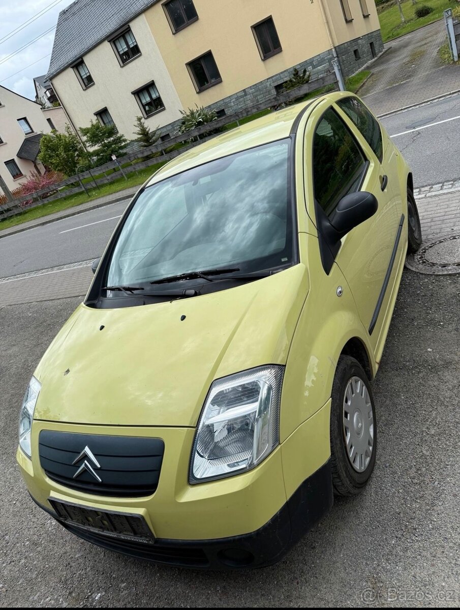 Citroën C2 – r. v. 2008, najeto pouze 59 000 km, krásný