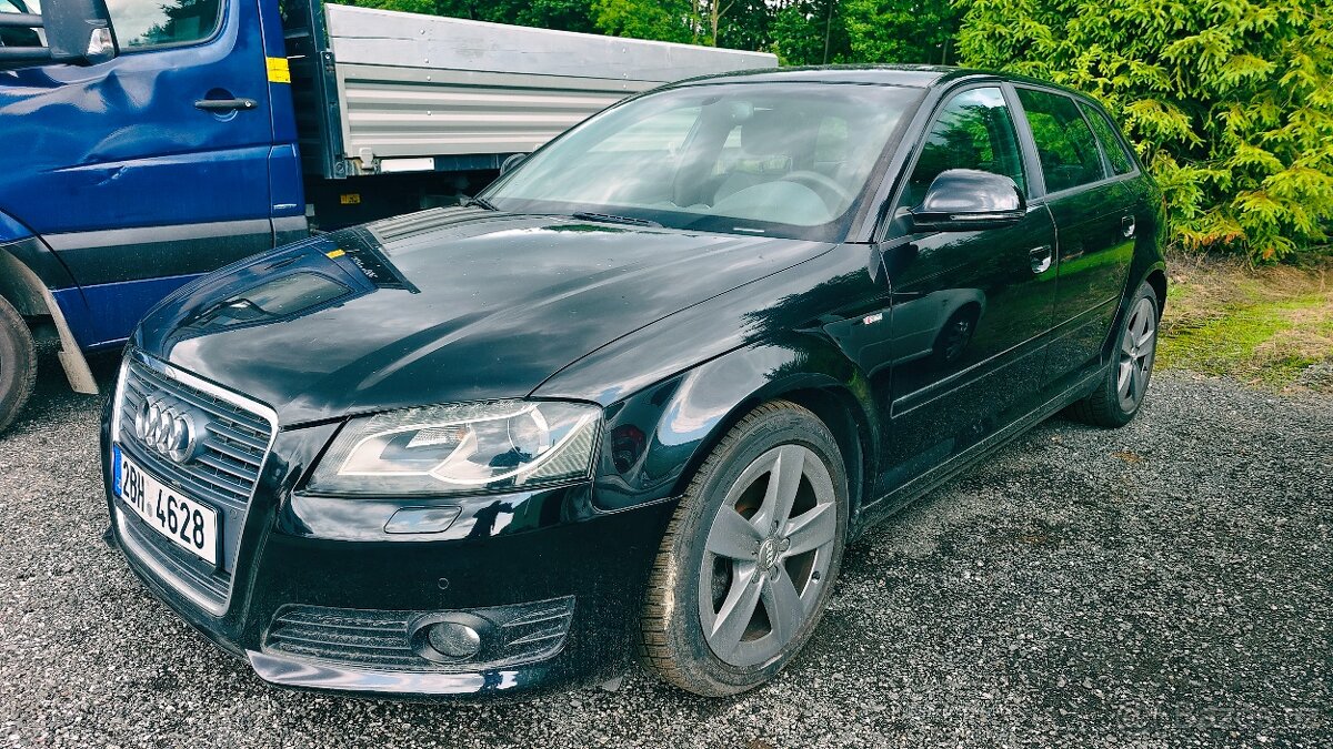 AUDI A3 S-LINE 1.6 TDI DSG
