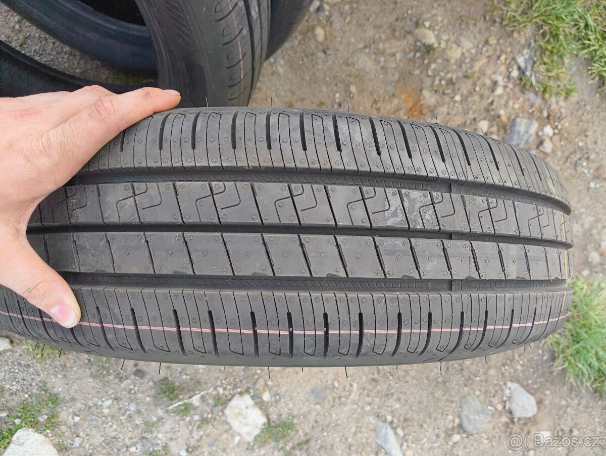 Goodyear 175/65 R17
