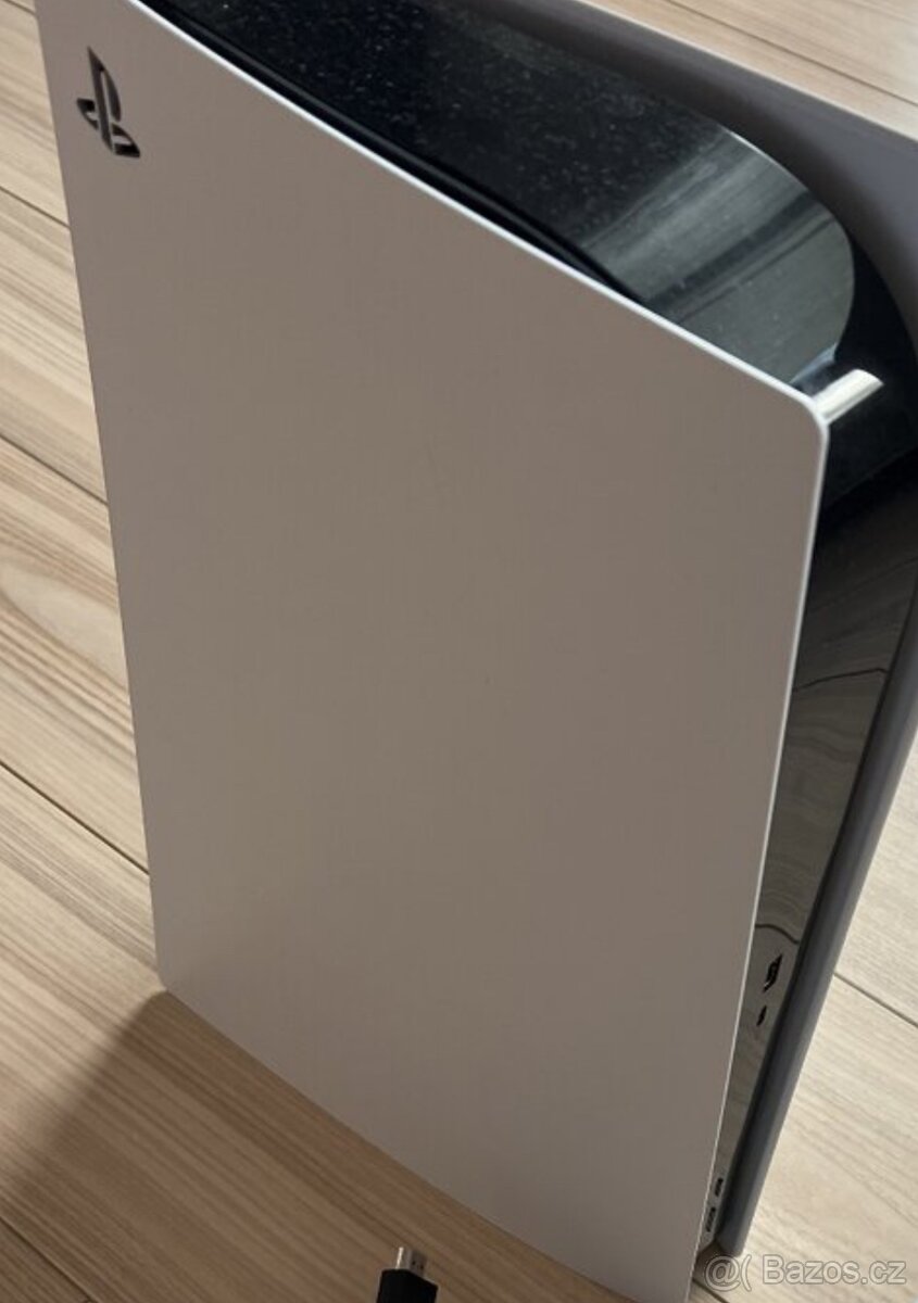 Vyměním playstation 5 malo používaný za iPhone 14pro/15pro