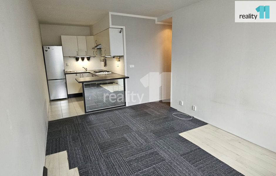 Prodej bytu 2+kk/L, DV, 46 m2, částečně zařízený, Praha 4 -