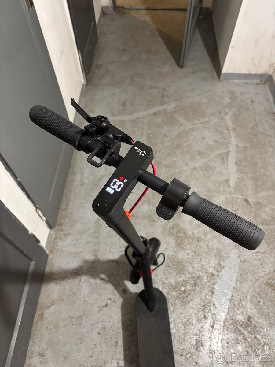 Elektrokoloběžka Road star ECO CITY PRO E9