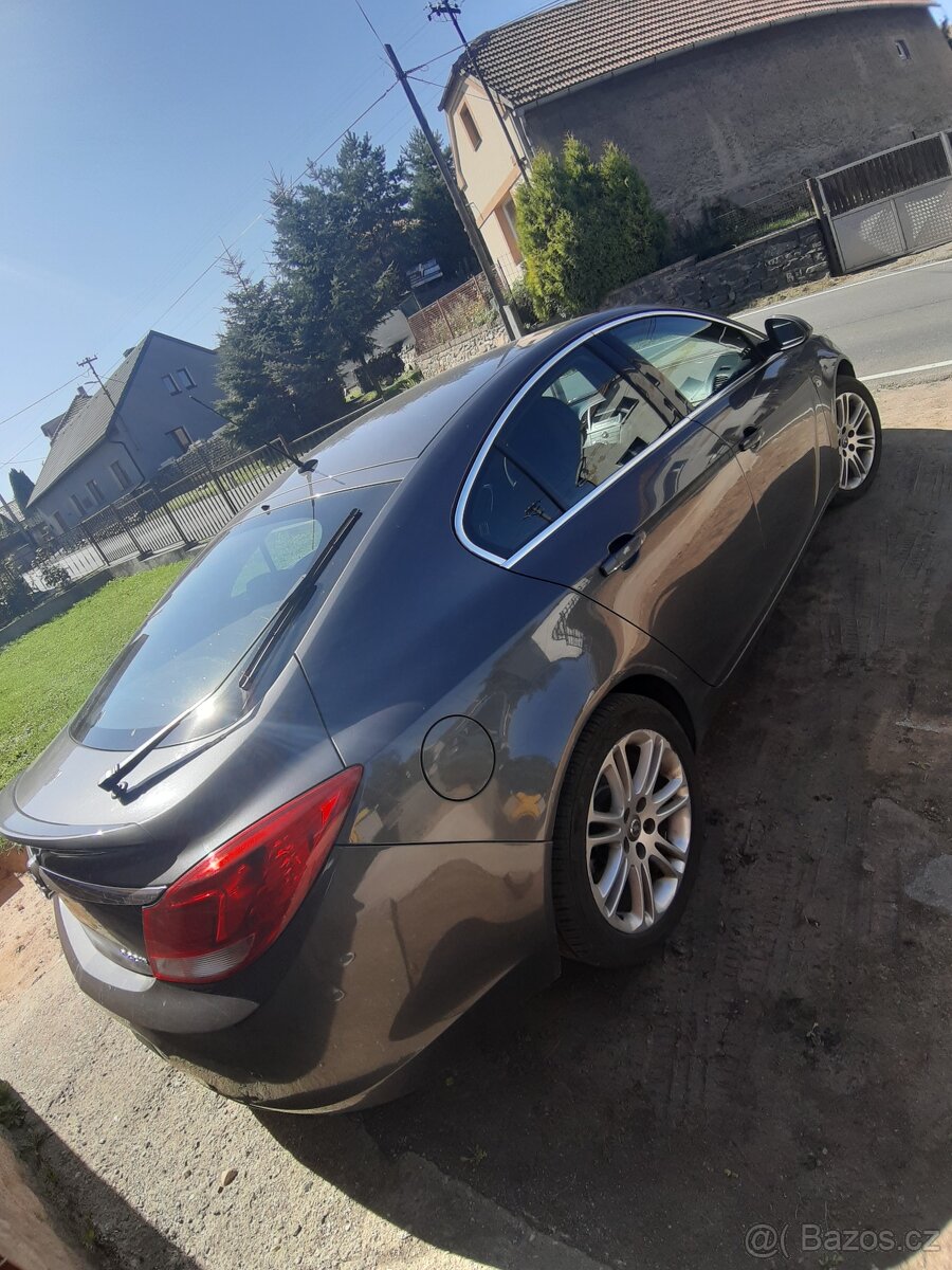 Opel Insignia 2.0 nafta tažné