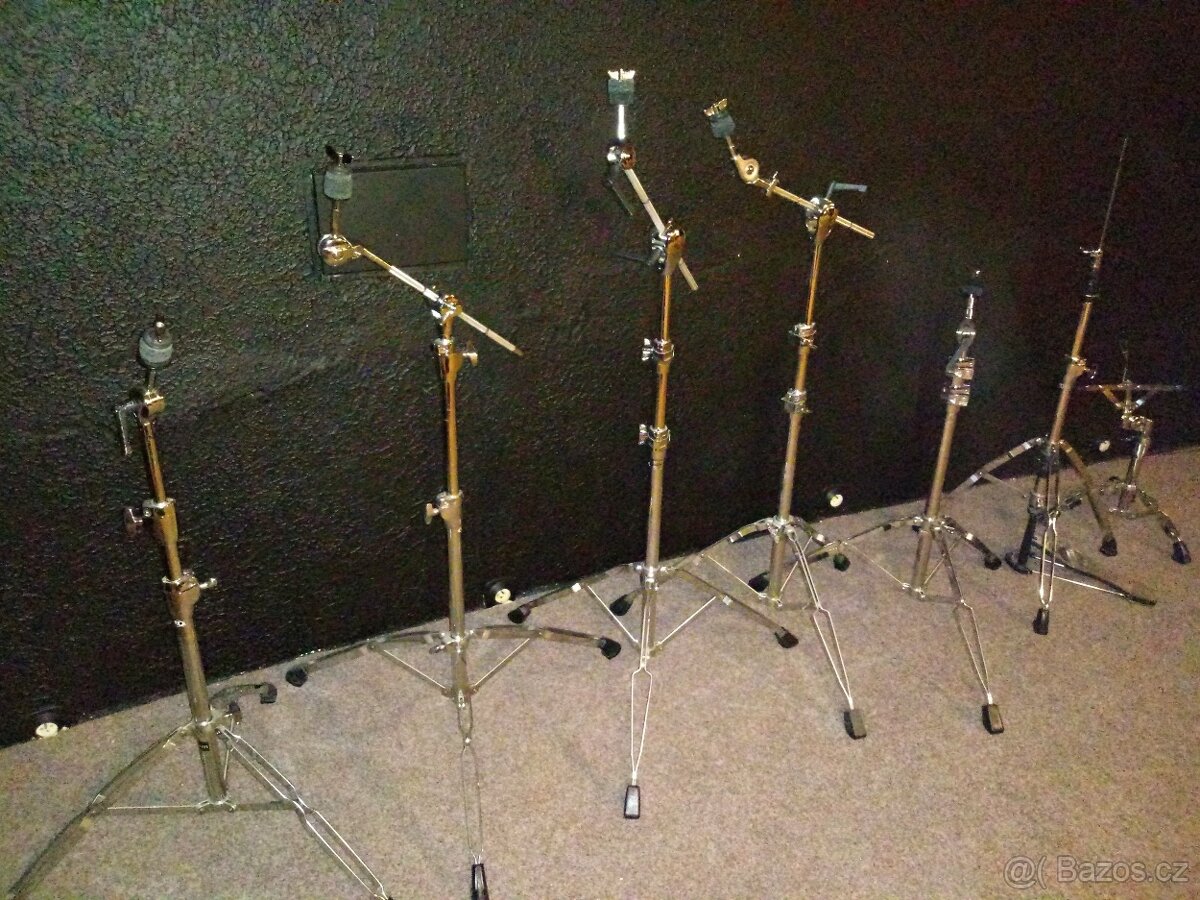 REZERVOVÁNO Hardware Mapex 600, Stable, Falcon