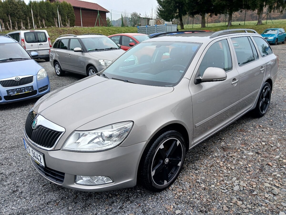 Škoda Octavia II kombi 1.6 TDi AMBIENTE