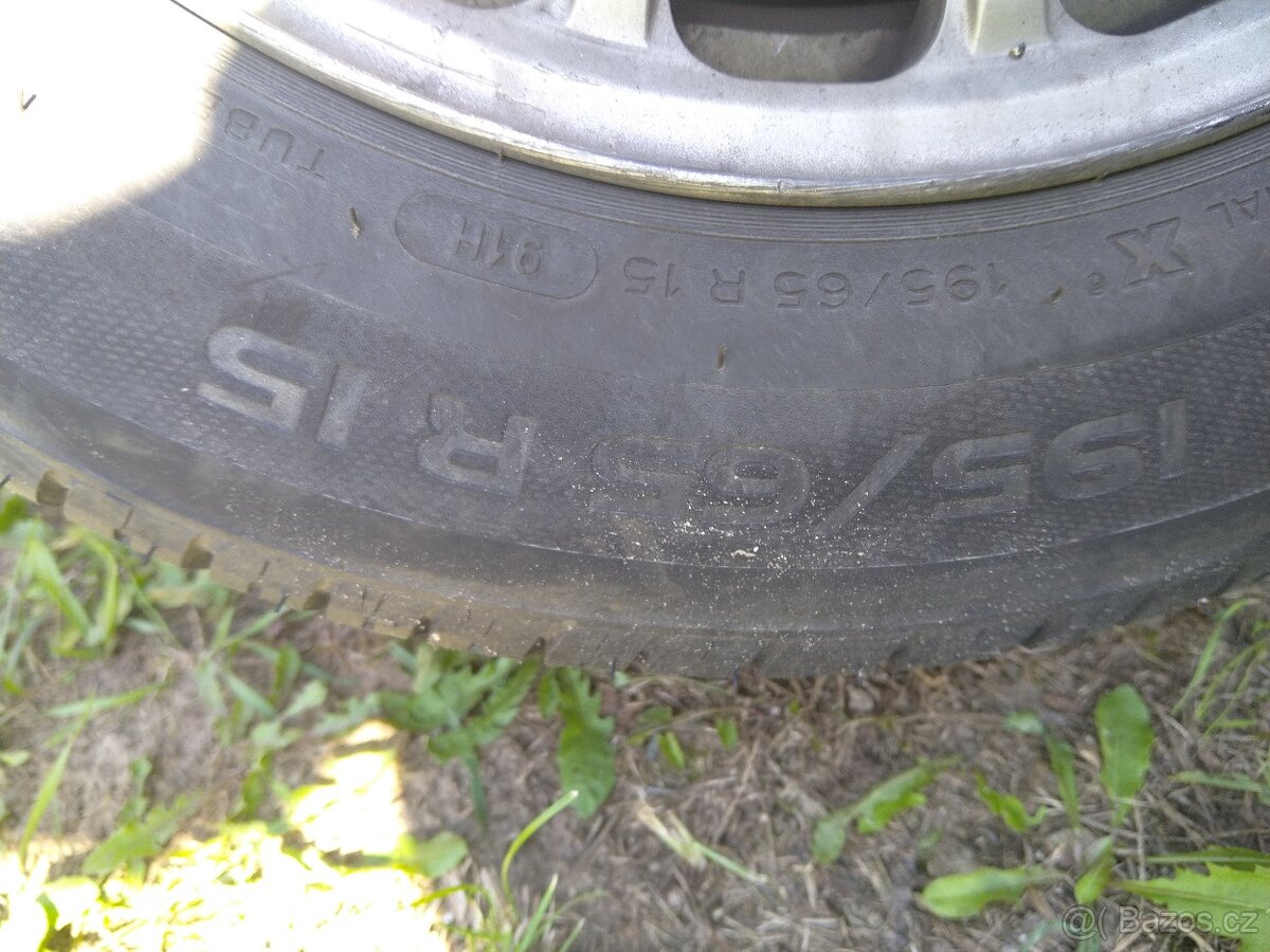 Prodám Al kola na MB 124 s Micheliny 4ks