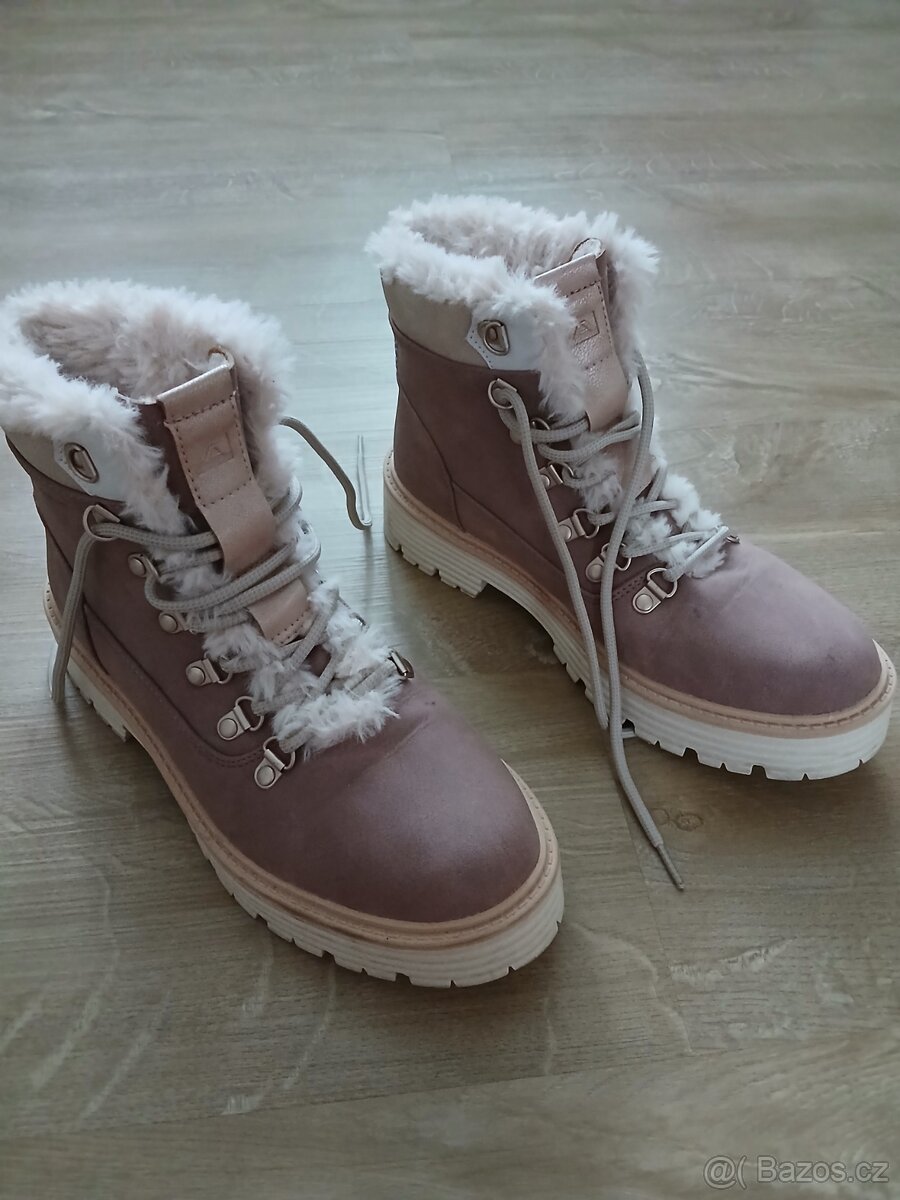 Zimní boty 38